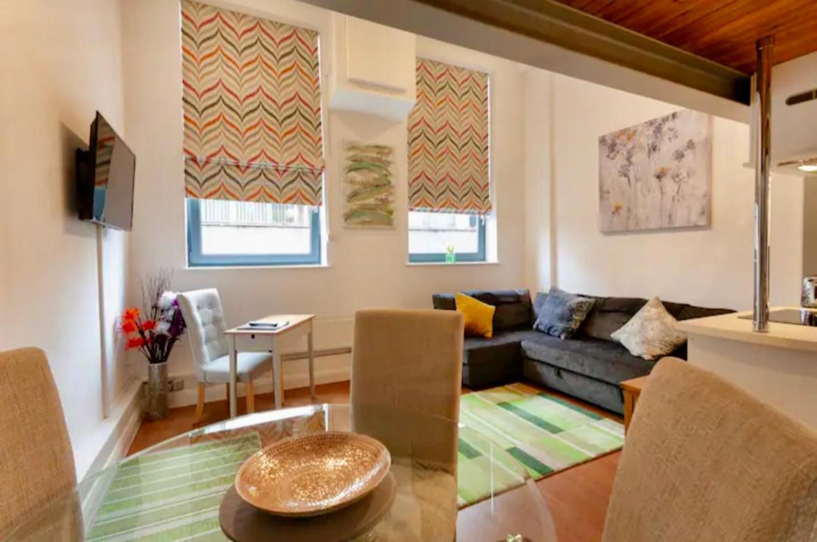 Lux Apartment Nottingham Bagian luar foto